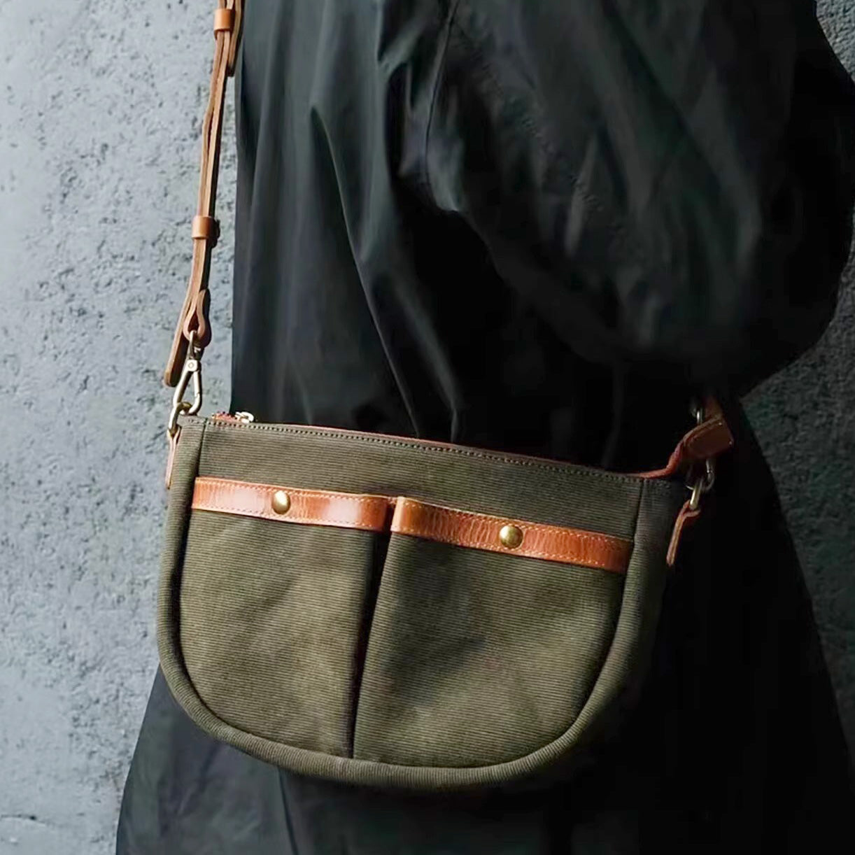 Canvas Leather Saddle Crossbody Bag For men For Women-i7bags