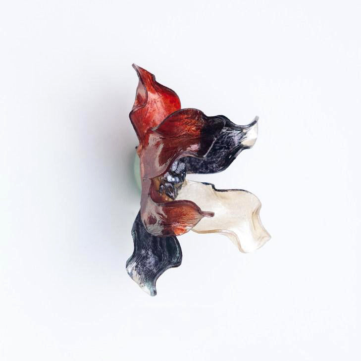 Dali Cocoon Handmade Leather Sculptural Ear Cuff 3in – Single