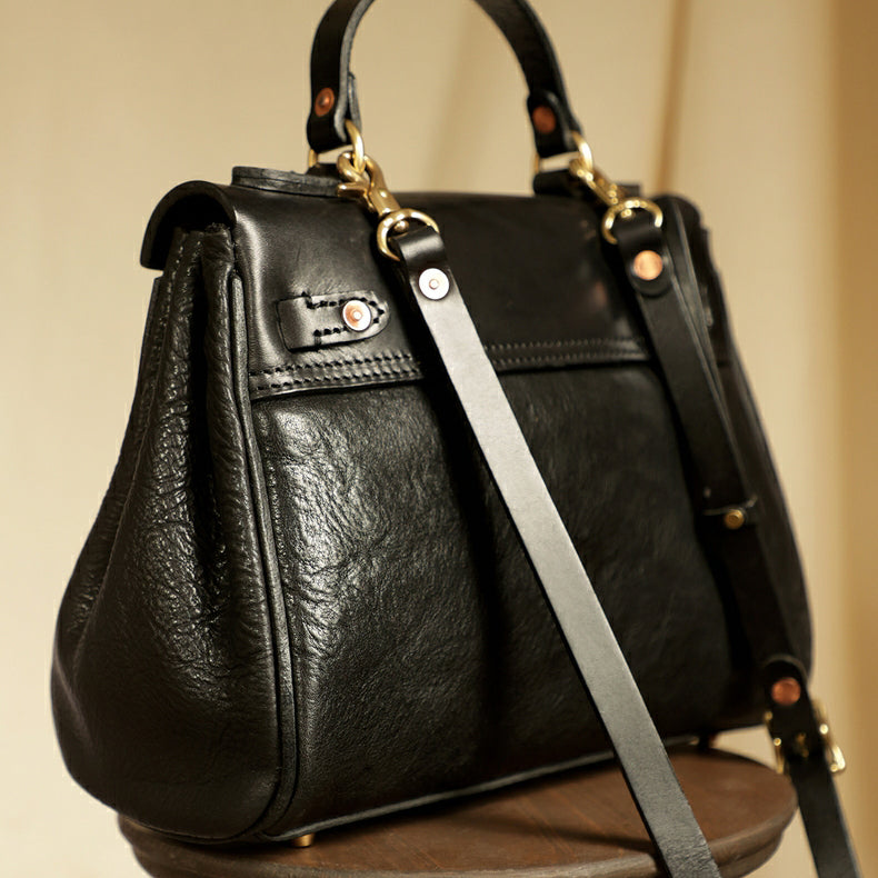 Handmade Italian Leather Tote Bag Women in black, featuring a crossbody strap and elegant design.