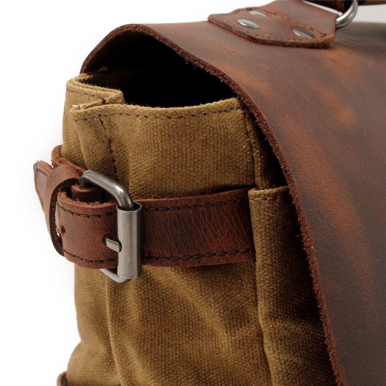 Vintage-Waxed-Canvas-and-Crazy-Horse-Leather-Laptop-Messenger-Bag-Khaki-i7bags-12